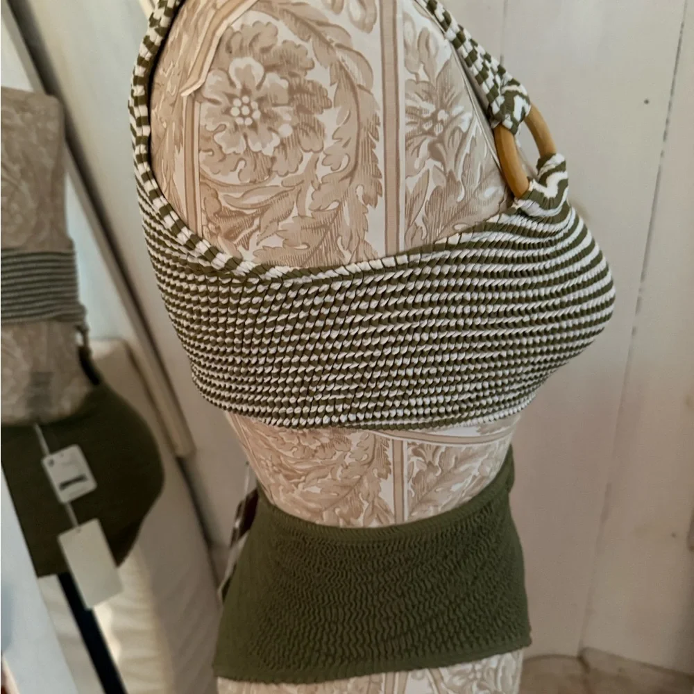 Striped One-Shoulder Bikini Set - Picture 2 of 11